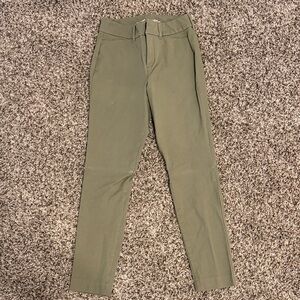 Old Navy Olive Skinny Pants